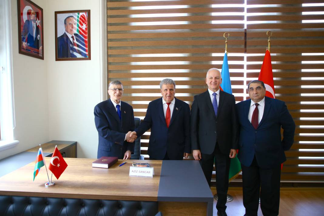 Aziz Sancar’a Azerbaycan Milli İlimler Akademisi onursal üyelik belgesi - Resim: 4